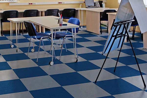 commercial_education_wallbase_roppe