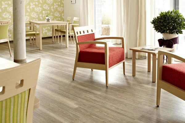 commercial_seniors_LVTLVP_polyflor